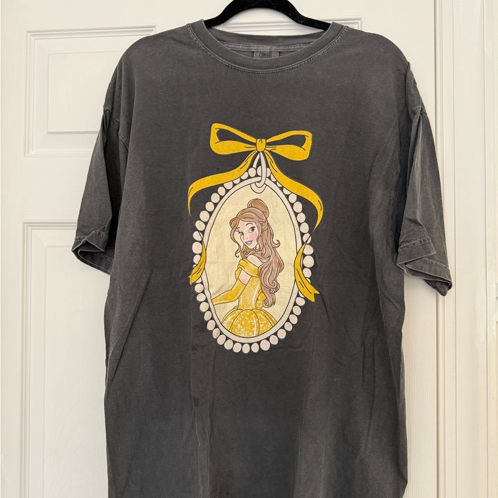 Belle T-Shirt